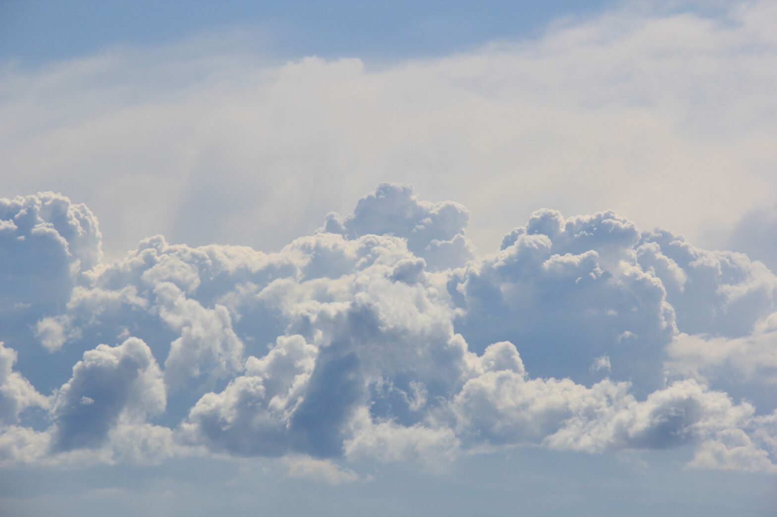 cloud view up high in the sky